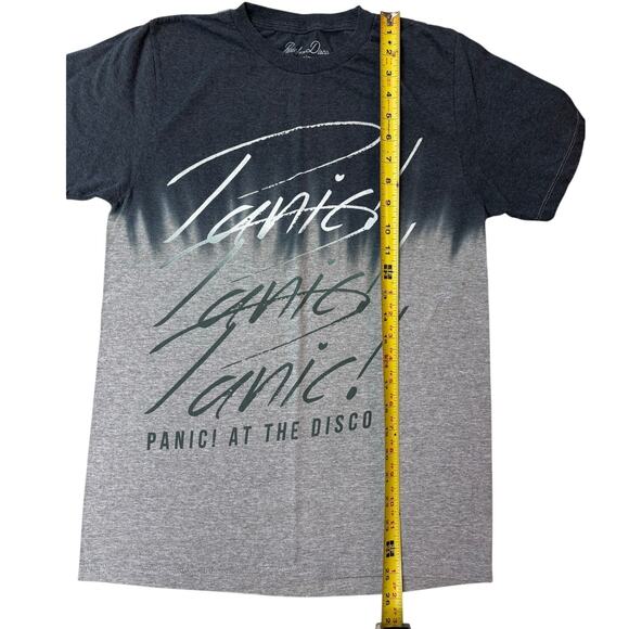 Manhead Panic At The Disco Size Sm Men or Women Short Sleeve Band T-Shirt - Picture 4 of 5
